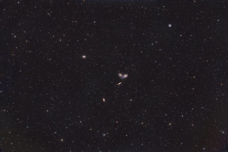 NGC 6769–71 galaxy triplet